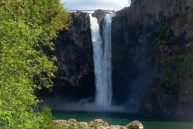 Private 2.5-Hour Snoqualmie Falls Tour - Photo 1 of 4